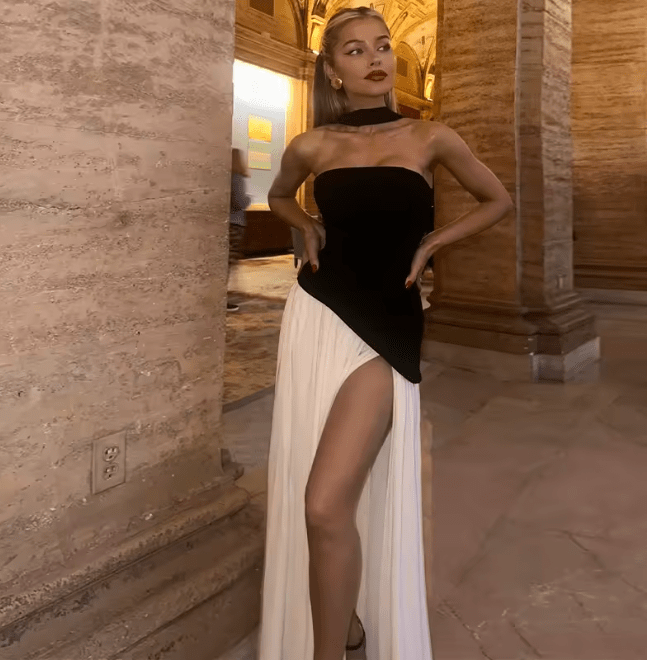 NICE TO MATCH YOU Maxi Dress Banksia Strapless Side Slit Maxi Dress with Scarf in Mono