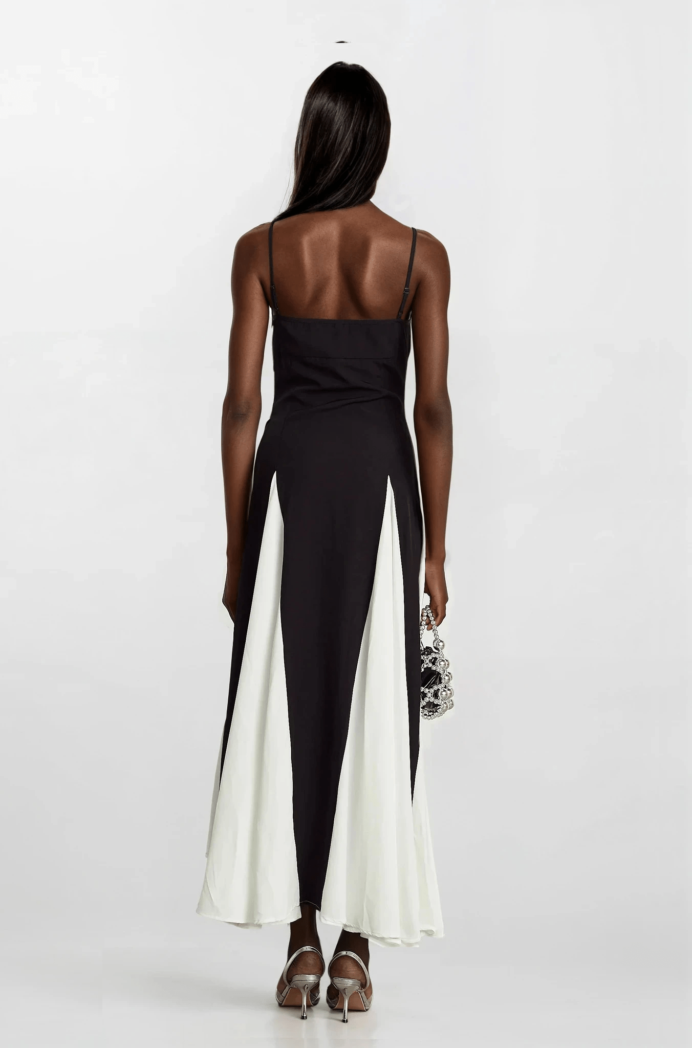 NICE TO MATCH YOU Maxi Dress Begonia Color Block Flowy Summer Maxi Dress in Black and White
