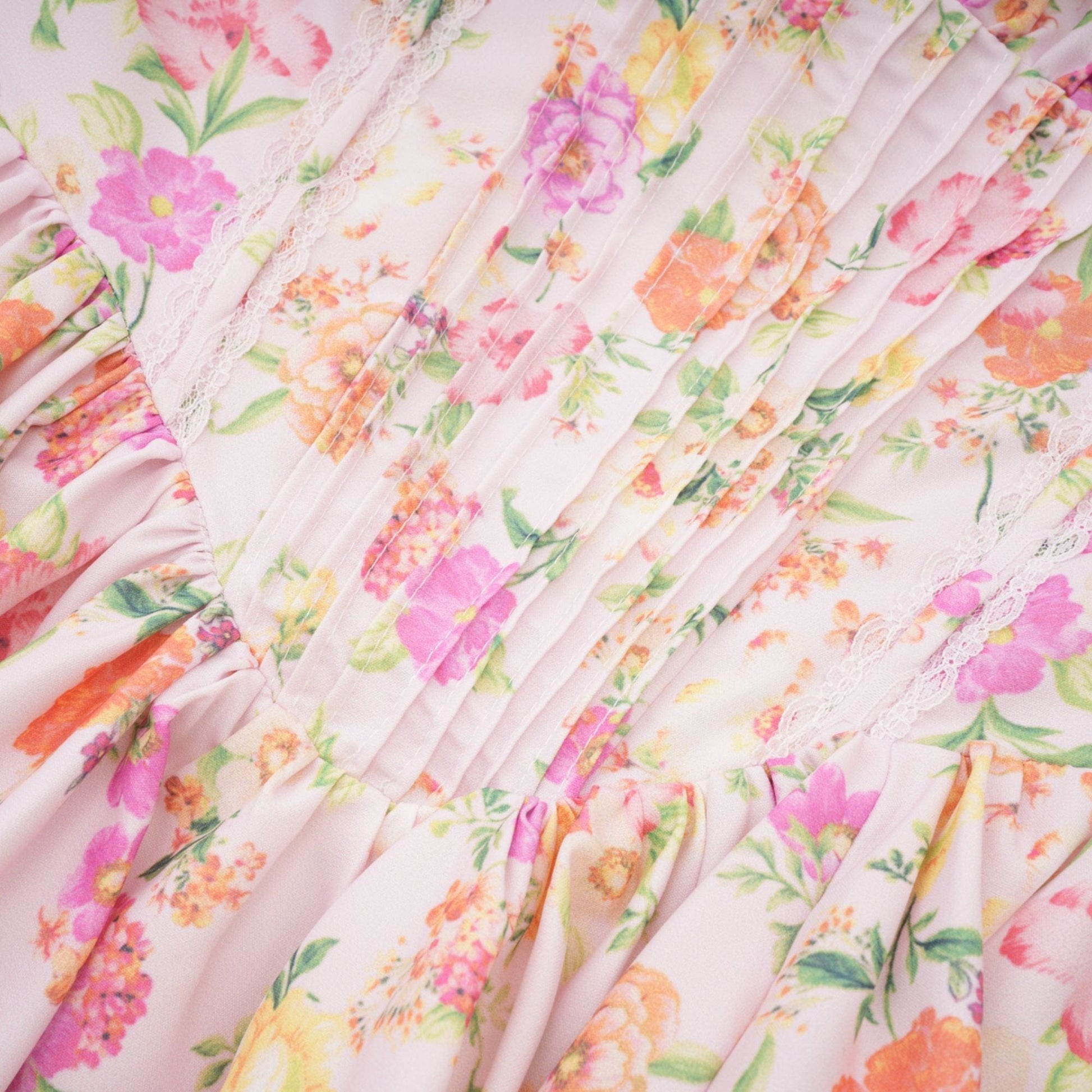 NTMY Mini Dress Hibiscus Vintage Floral Print Pleated Bust Mini Dress in Pink